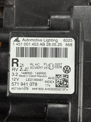 VW Tiguan Full Led Headlight Right (2024+) 571 941 078