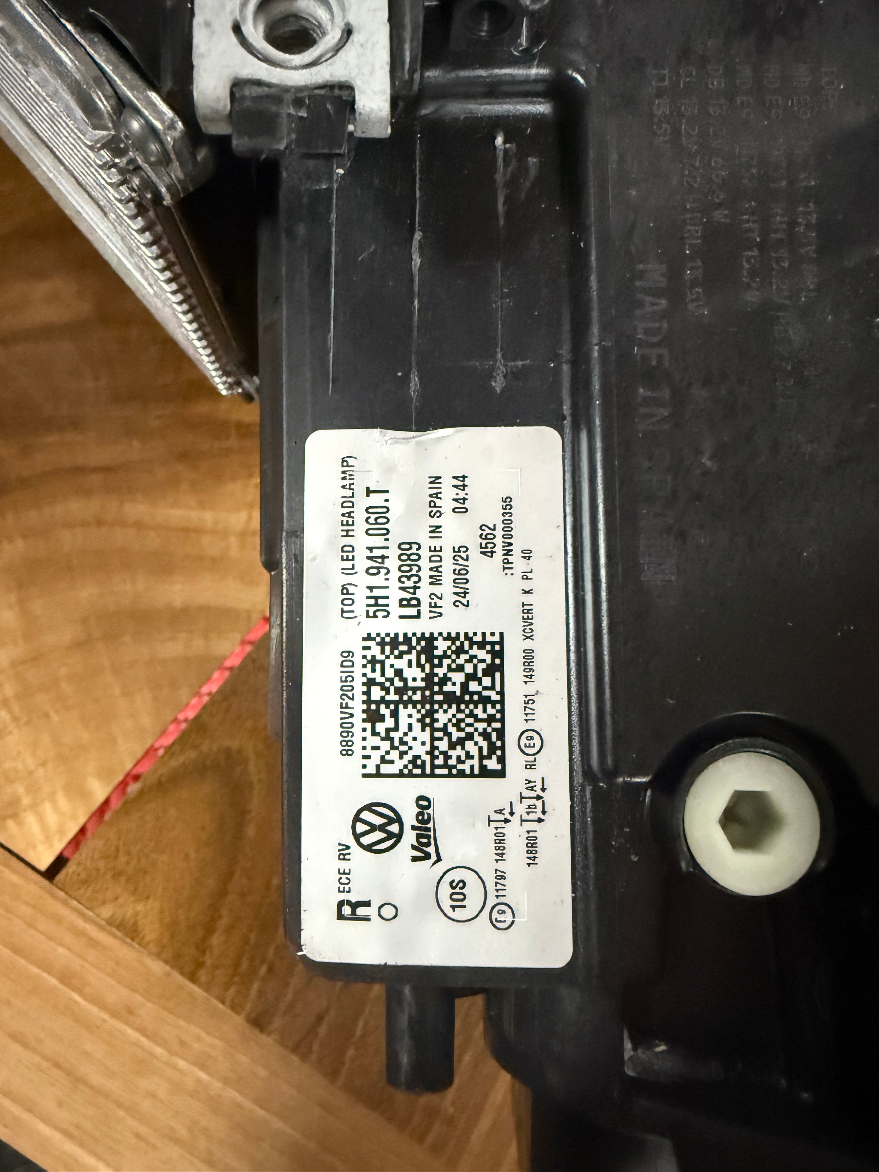 VW Golf MK 8 Full LED R (2019+) 5H1.941.060.T