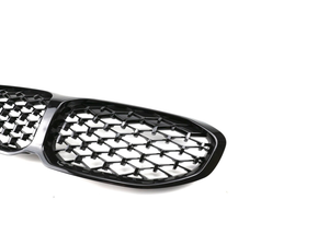 1 Series F40 Diamonds Grill (2019+)