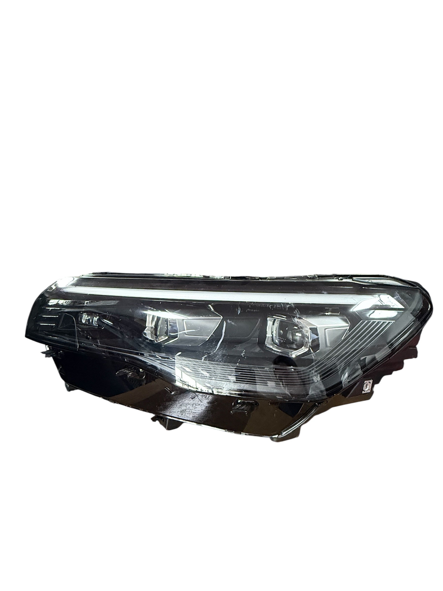 VW Tiguan Headlight Left (2024+) 571 941 035 D