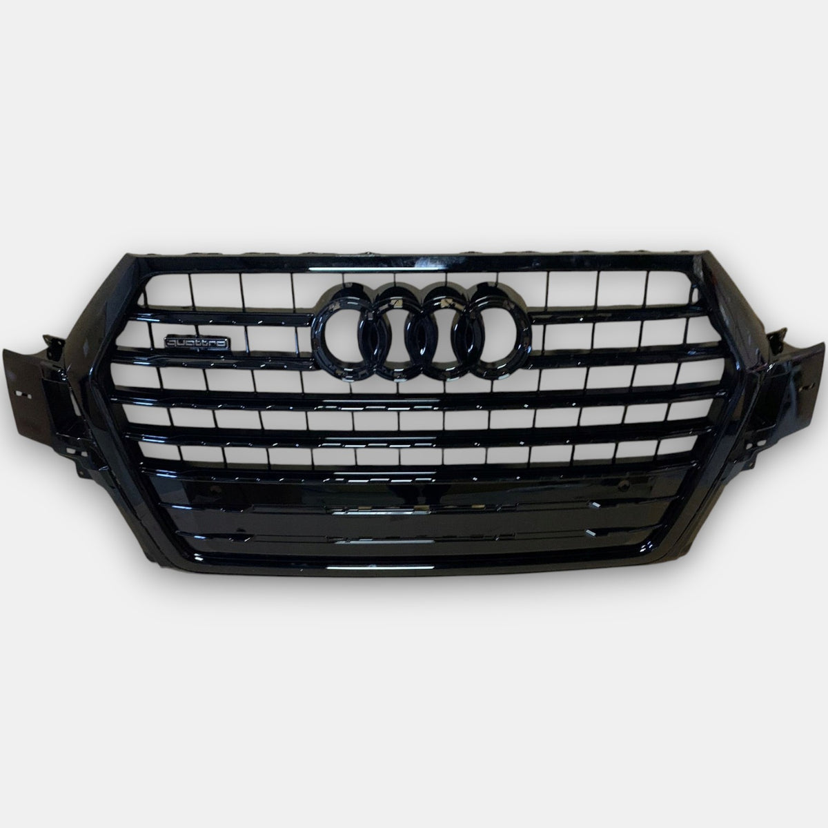 Audi Q7 Grill SQ7 Black (2015–2018)
