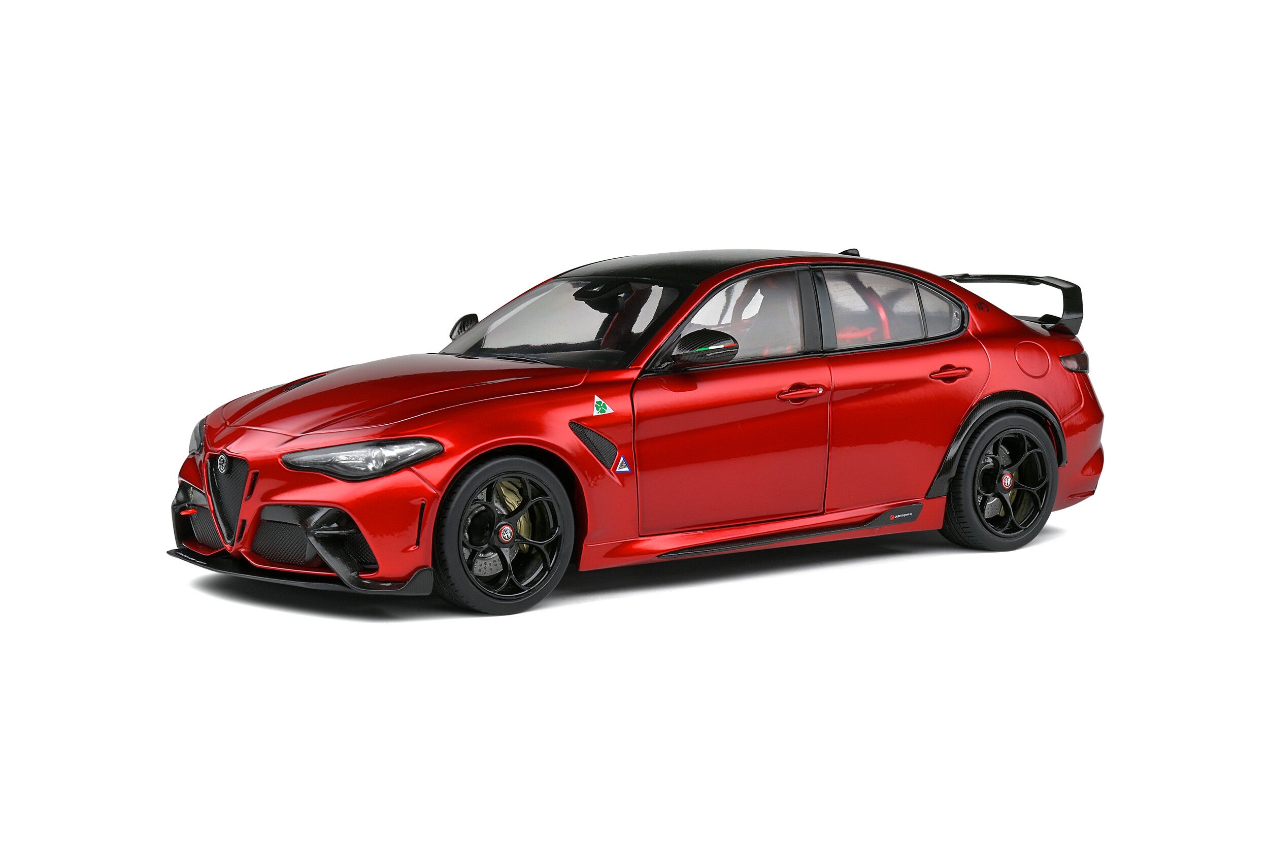 Kit Karrocerie Alfa Romeo Giulia GTAM (2016-2023) Gjysmë Karboni