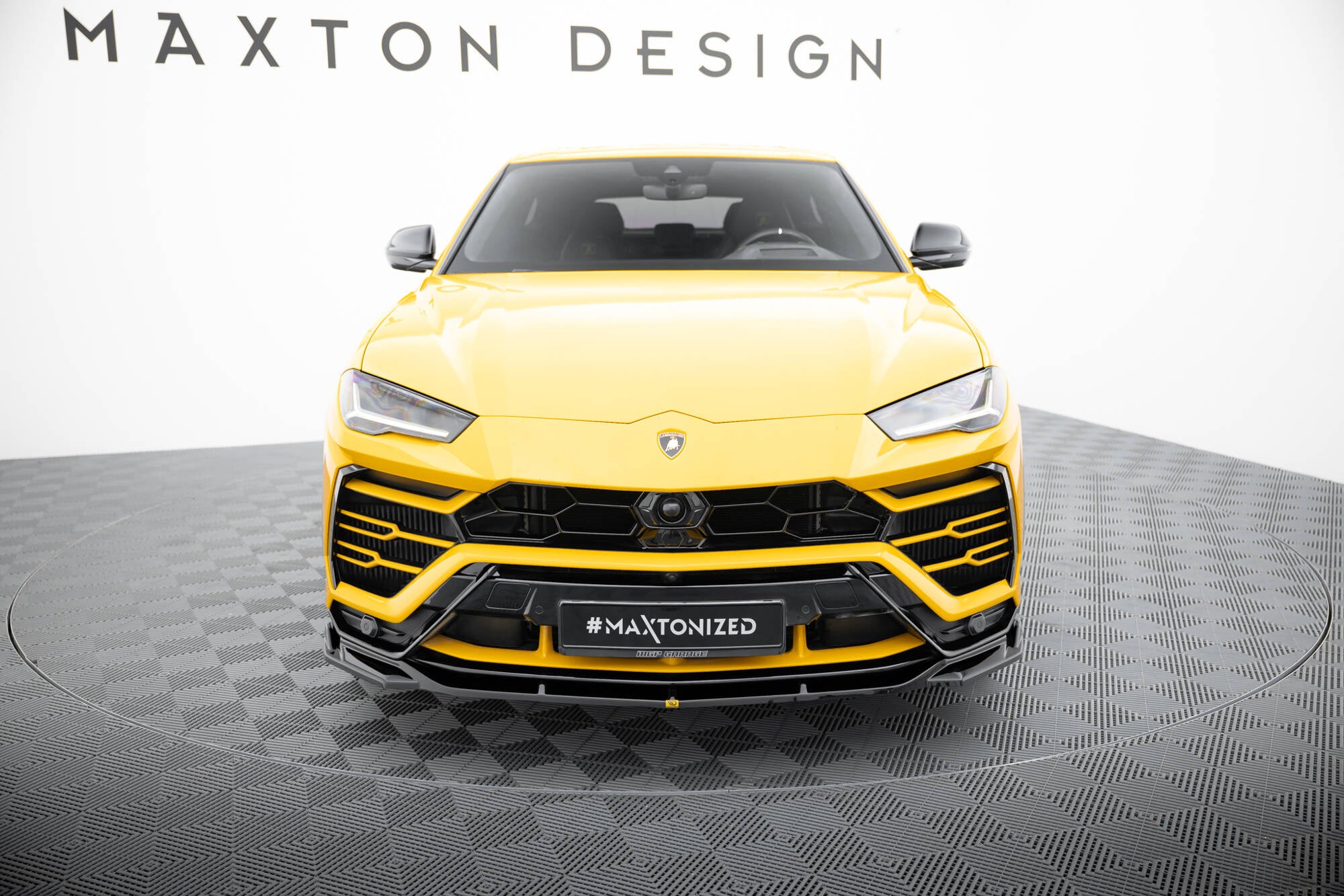 Lamborghini Urus Front Lip V.3 (Maxton Design Original)