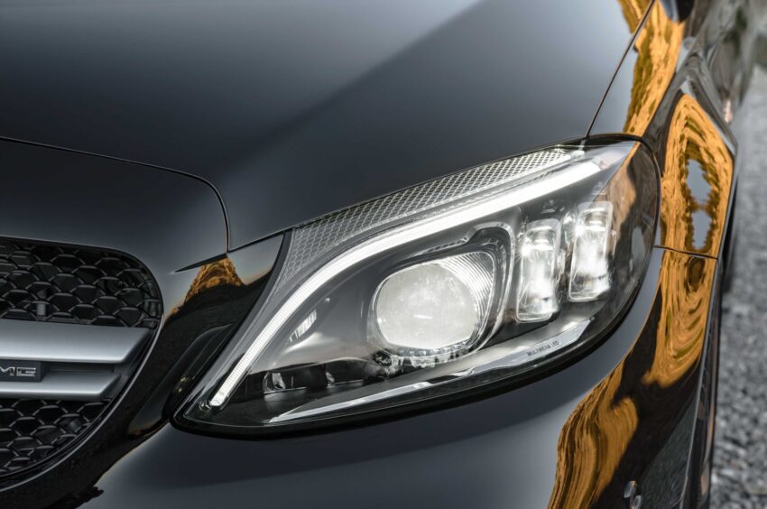 C Class W205 Multibeam Fenert Para (2014-2021) - Image 2